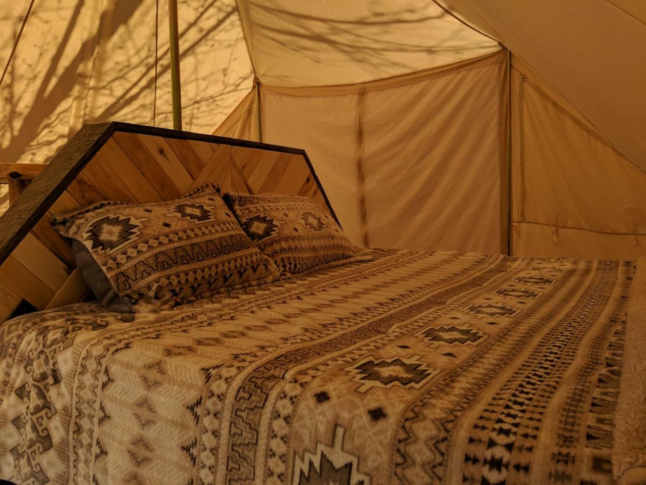 Funstays Glamping Setup Tent In Rv Park #6 Ok-T6 Moab Eksteriør bilde